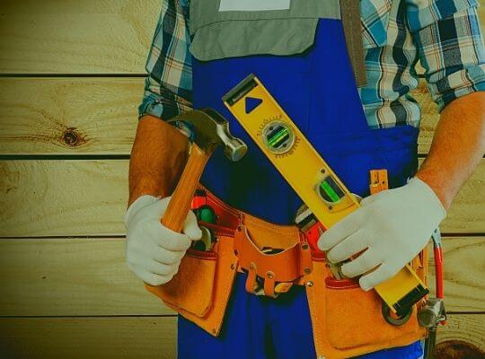 workers' with tools | DYS Law Group